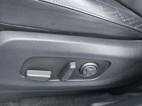 Used 2024 Kia Carnival SX Prestige FWD image 18