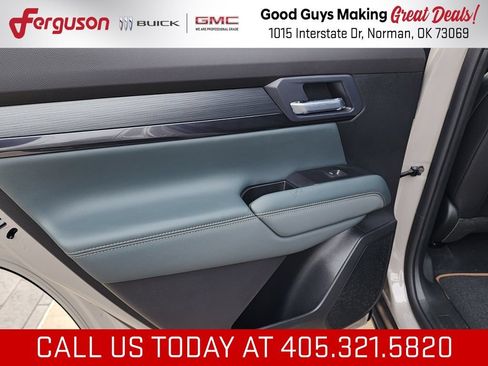 New 2026 GMC Terrain AT4 w/ Convenience Package III AWD/4WD image 43