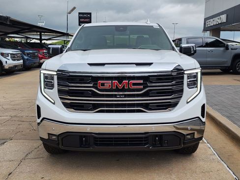 New 2026 GMC Sierra 1500 SLT w/ SLT Premium Plus Package AWD/4WD image 9