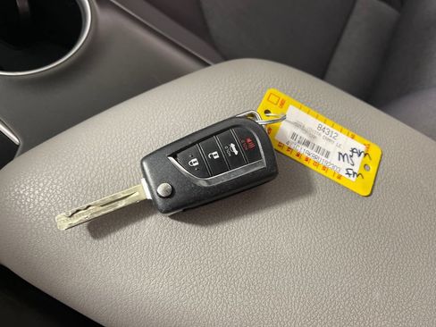 Certified 2024 Toyota Camry LE FWD image 24