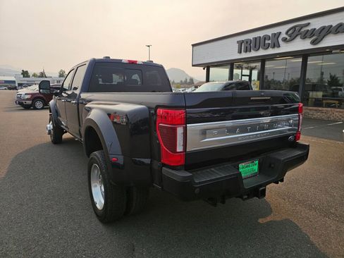 Certified 2022 Ford F450 Platinum w/ FX4 Off-Road Package image 8