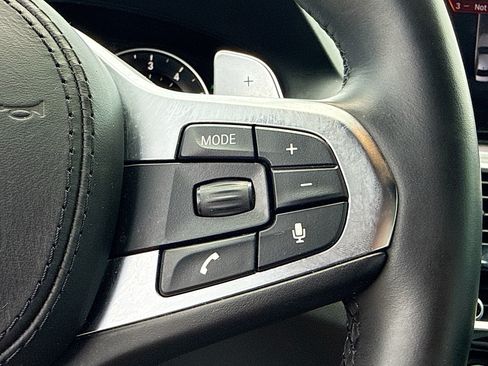 Used 2019 BMW 530i w/ M Sport Package RWD image 39