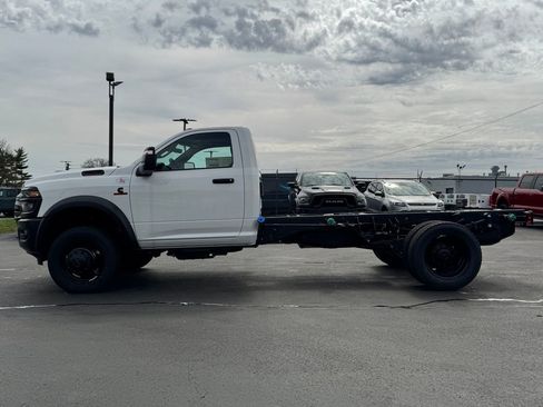 New 2026 RAM 4500 Tradesman image 4