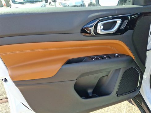 New 2025 Jeep Compass Limited w/ Elite Group image 8