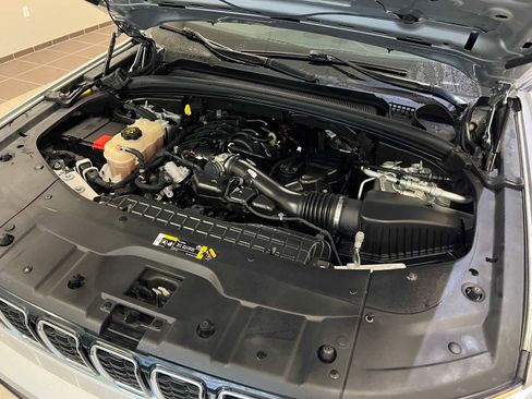 Used 2021 Jeep Grand Cherokee L Limited w/ Trailer Tow Group (B) image 9