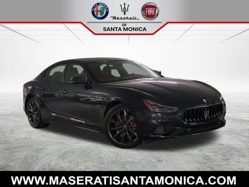 Certified 2022 Maserati Ghibli Modena Q4 AWD/4WD image 1