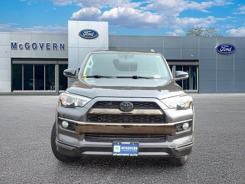 Used 2019 Toyota 4Runner Limited AWD/4WD image 3