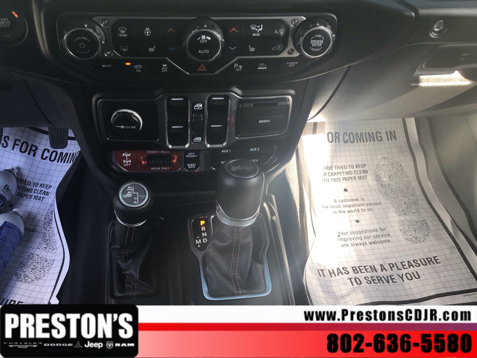 Used 2023 Jeep Wrangler Unlimited Rubicon 392 AWD/4WD image 21