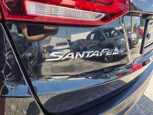 Used 2017 Hyundai Santa Fe Sport FWD image 10