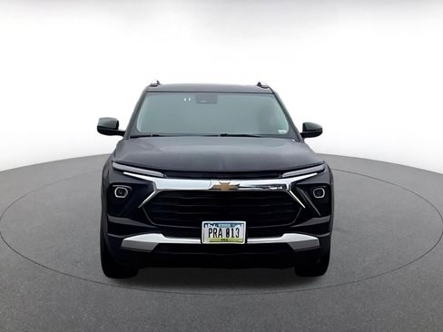 Used 2025 Chevrolet TrailBlazer LT image 3