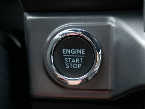 Used 2026 Ford F150 XLT w/ Equipment Group 302A MID AWD/4WD image 33
