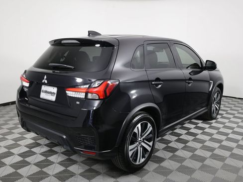 Used 2021 Mitsubishi Outlander Sport SE FWD image 2