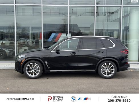 New 2026 BMW X5 xDrive50e w/ Premium Package image 3