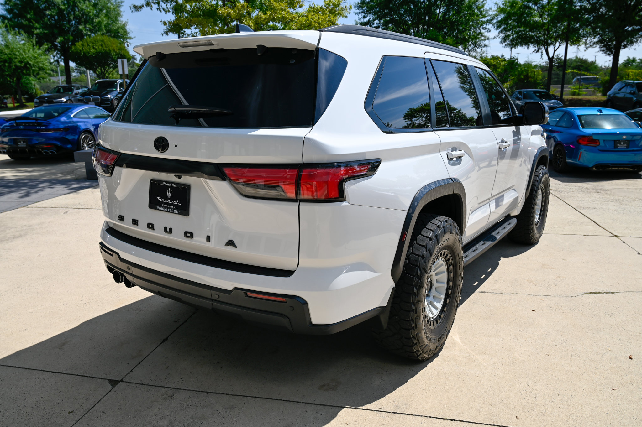 Used 2024 Toyota Sequoia TRD Pro AWD/4WD image 5