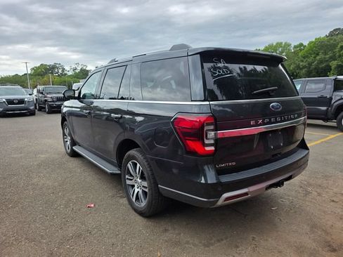 Used 2023 Ford Expedition Limited AWD/4WD image 17