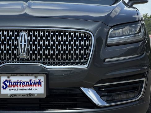 Used 2019 Lincoln Nautilus Select w/ Class II Trailer Tow Package AWD/4WD image 8