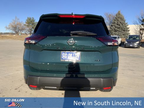 New 2026 Nissan Rogue SV image 4