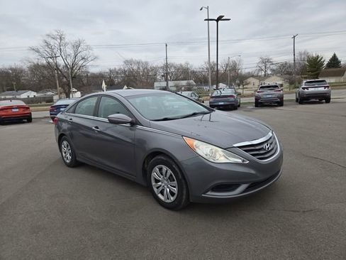 Used 2011 Hyundai Sonata GLS image 4