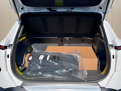 New 2026 Hyundai Kona SEL Premium FWD image 12