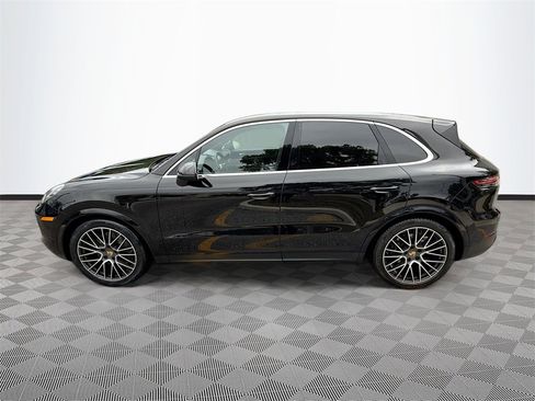 Used 2019 Porsche Cayenne S w/ Premium Plus Package image 5