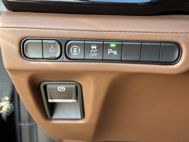 Used 2025 Acura MDX w/ Technology Package AWD/4WD image 22
