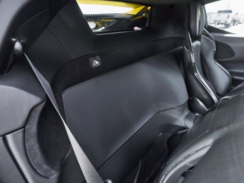 Used 2022 Ferrari SF90 Stradale image 43