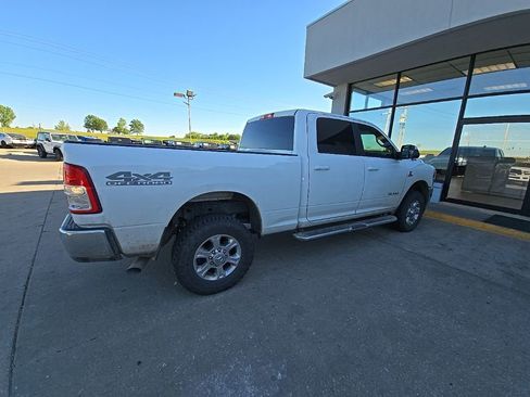 Used 2021 RAM 2500 Big Horn w/ Level 1 Equipment Group AWD/4WD image 8