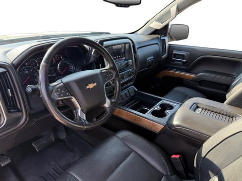 Used 2018 Chevrolet Silverado 1500 LTZ w/ Sport Package AWD/4WD image 10
