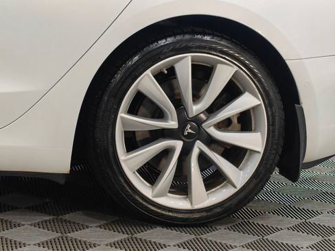 Used 2020 Tesla Model 3 Standard Range RWD image 53