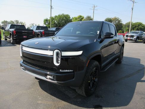 Used 2023 Rivian R1T Adventure Quad AWD/4WD image 10