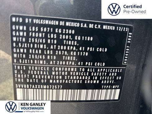 Used 2024 Volkswagen Tiguan SE R-Line AWD/4WD image 11
