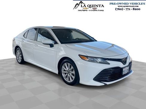 Used 2019 Toyota Camry LE w/ Carpet Mat Package image 1