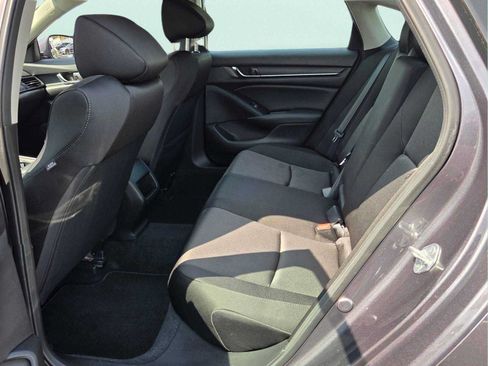 Used 2022 Honda Accord LX image 12