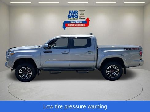 Used 2020 Toyota Tacoma TRD Sport AWD/4WD image 10