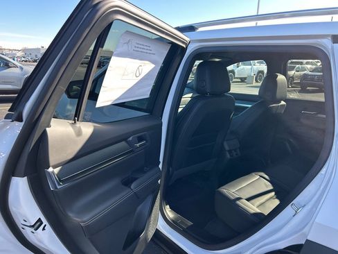 New 2026 GMC Terrain Elevation w/ Elevation Premium Package AWD/4WD image 33