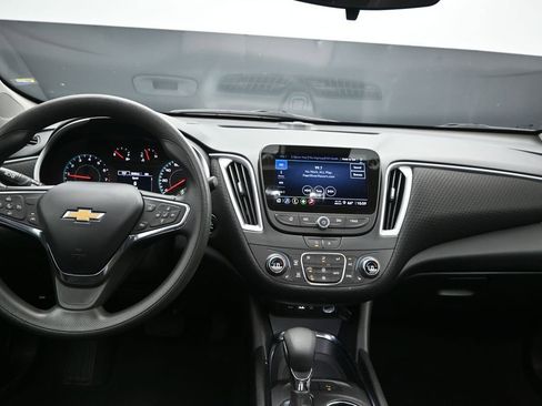 Used 2024 Chevrolet Malibu LT FWD image 19
