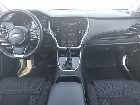 Used 2025 Subaru Outback Premium w/ Popular Package #1A image 9