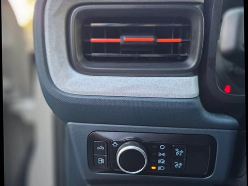 Used 2024 Ford Maverick XLT FWD image 24