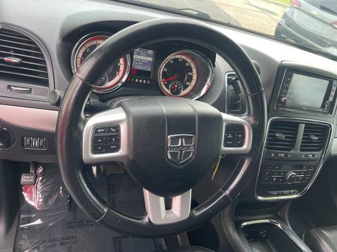 Used 2019 Dodge Grand Caravan GT FWD image 20