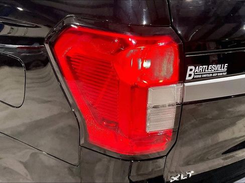 Used 2024 Ford Expedition Max XLT AWD/4WD image 29