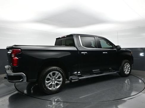 Used 2023 Chevrolet Silverado 1500 LTZ w/ LTZ Premium Package AWD/4WD image 7