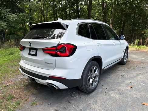 Used 2023 BMW X3 xDrive30i w/ Premium Package w/ZPA AWD/4WD image 3
