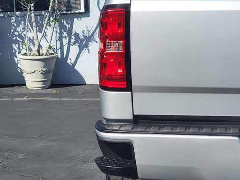 Used 2017 Chevrolet Silverado 1500 LT w/ All Star Edition image 8