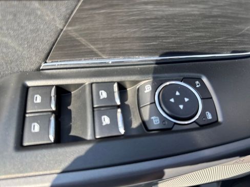 New 2025 Ford F150 Lariat w/ Equipment Group 501A Mid image 20