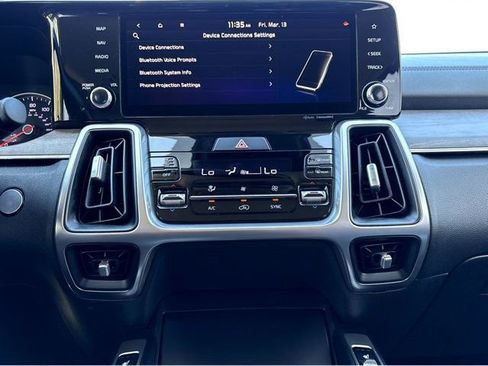 Used 2022 Kia Sorento S AWD/4WD image 33