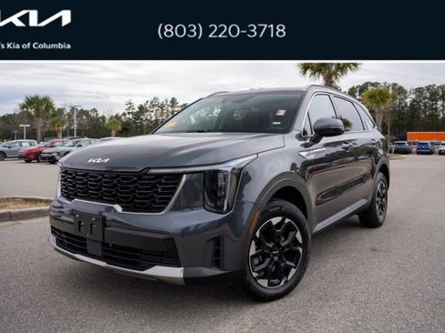 Certified 2024 Kia Sorento S image 1