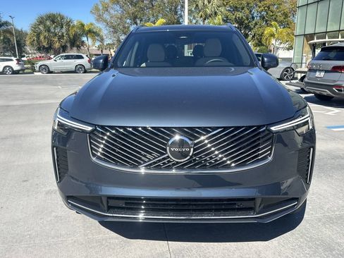 New 2026 Volvo XC90 B6 Core AWD/4WD image 3