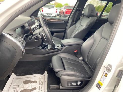 Used 2023 BMW X3 xDrive30i AWD/4WD image 16