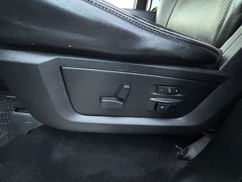 Used 2017 RAM 1500 Limited image 13