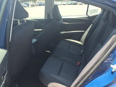 Used 2025 Toyota Camry LE FWD image 10